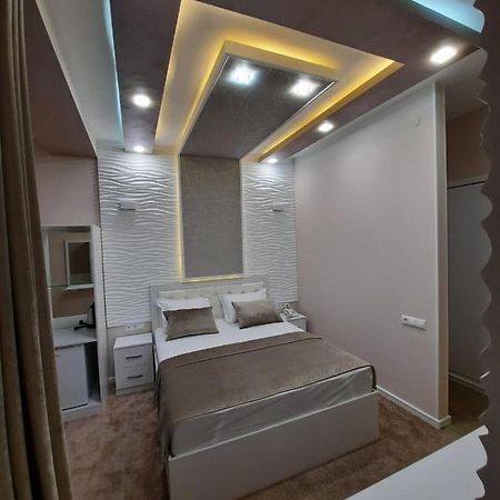 Hotel The Land Of Ararat Erivan Exterior foto
